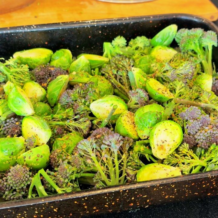 Easy Roasted Broccoli and Brussel Sprouts